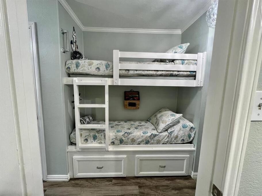 Casa Del Marlin - Your Retreat On Island, Tx Apartamento